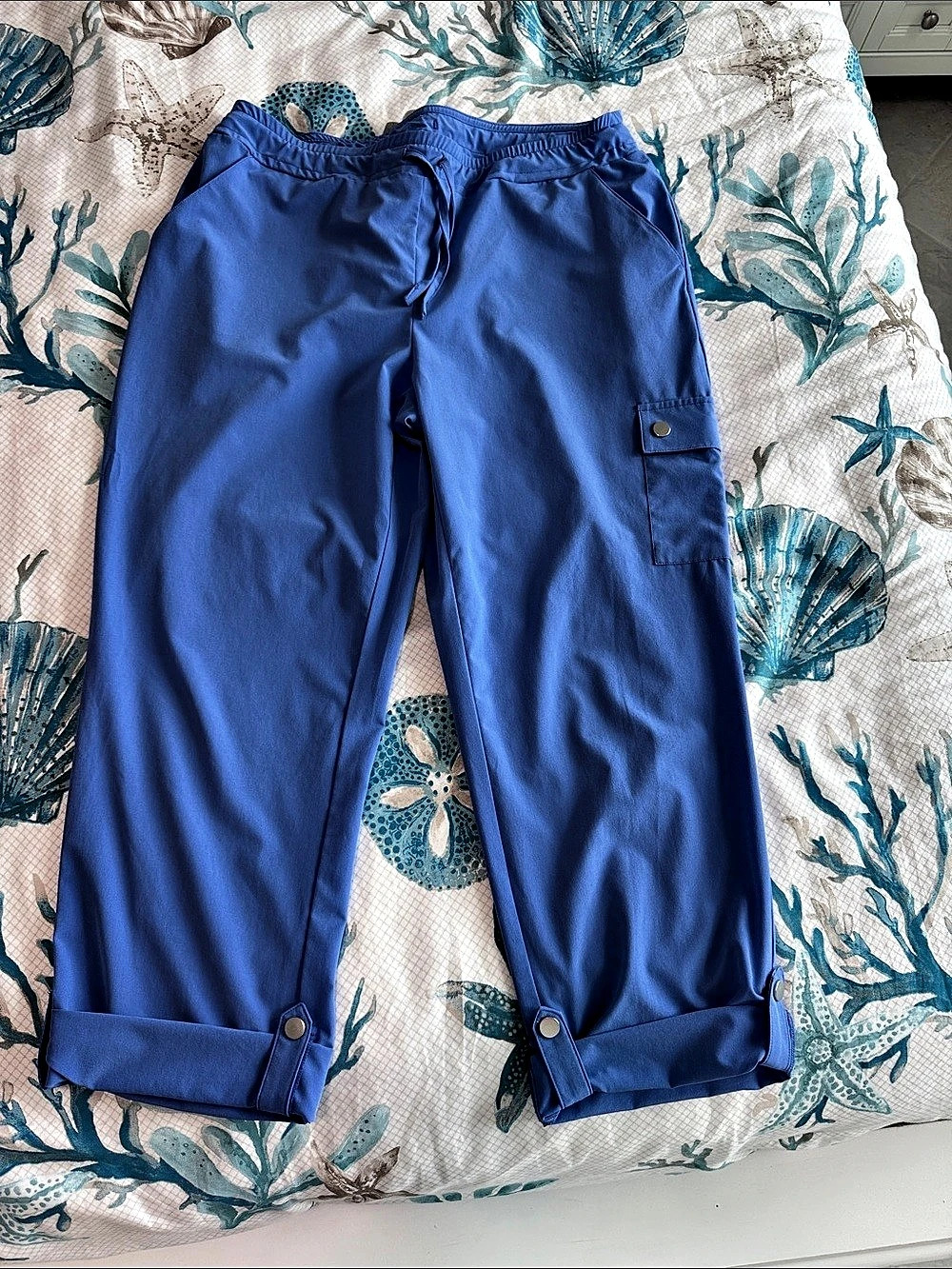 Chico's Zenergy Blue Cargo Track Pants Size 1 Like New